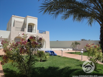 L 95 -                            Vente
                           Villa avec piscine Djerba